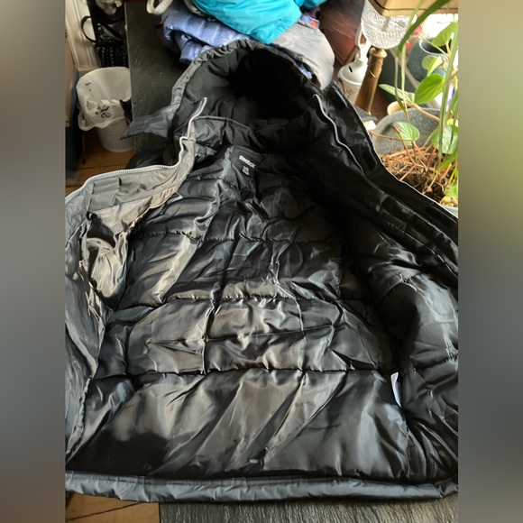 Sale🔥(Kid) New Reebok Winter Coat - Picture 2 of 16